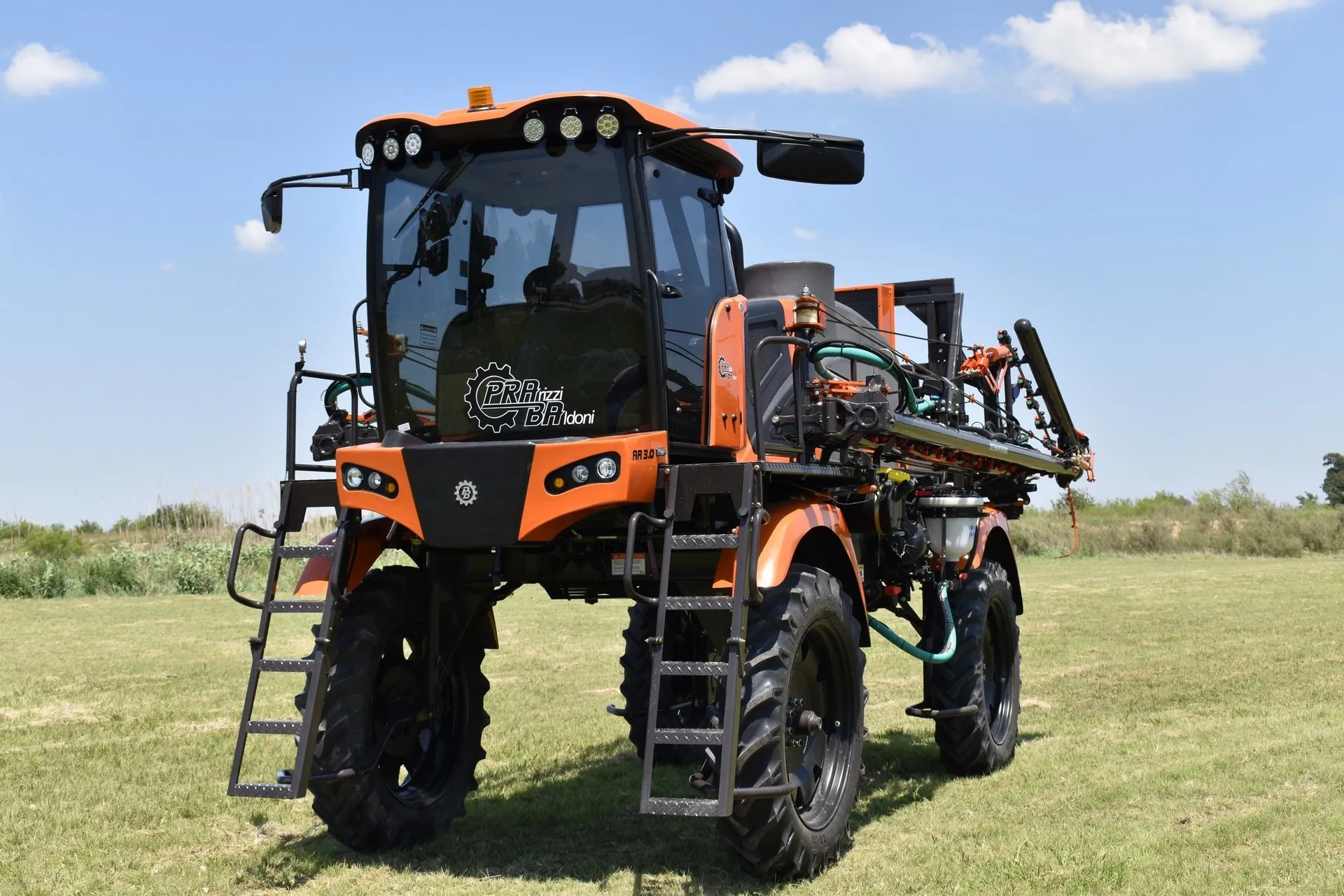 Pulverizador autopropulsado AR 3.0