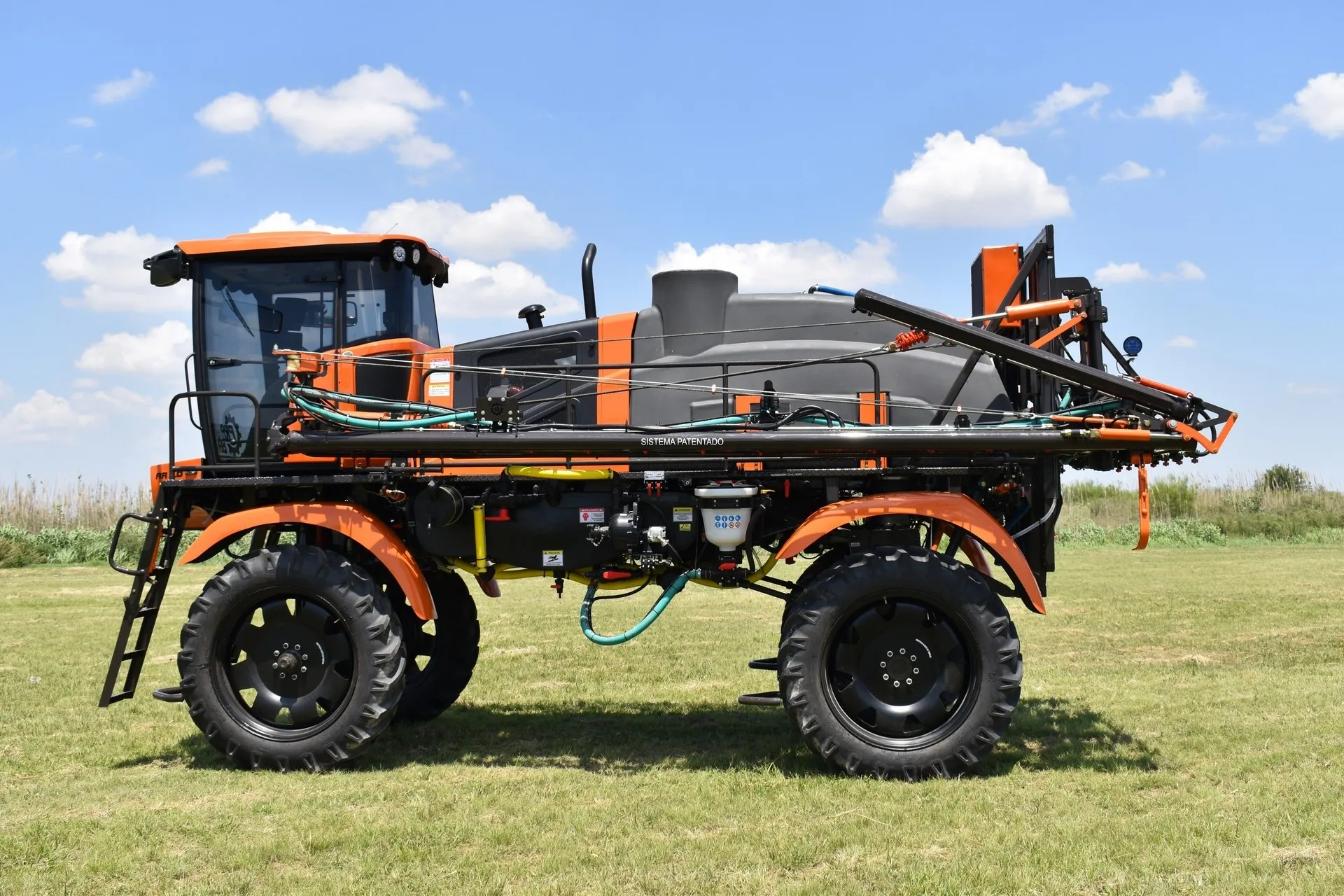 Pulverizador autopropulsado AR 3.0